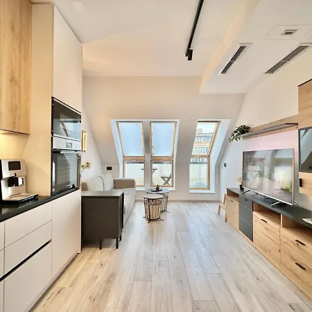 Modern & Classy For 4 Guests & Parking * Sofia